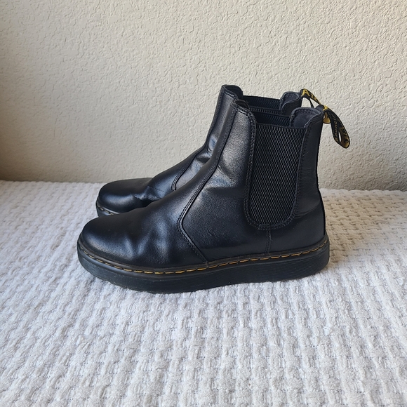 Dr. Martens Shoes Dr Martens Dorian Chelsea Boots Womens Size 9
